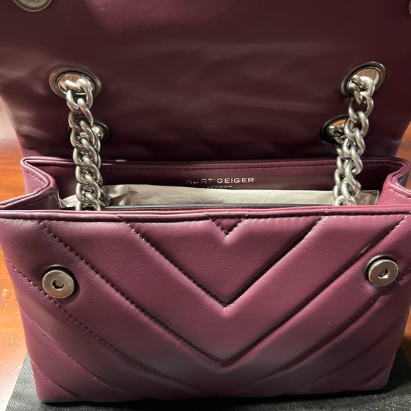 Striking dark Berry Kurt Geiger London Kensington large bag NEW - Picture 9 of 13